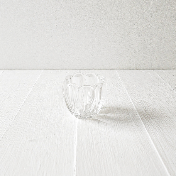 Tulip Votive - Clear Glass - <p style='text-align: center;'>R 5 </p>